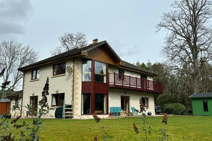 2 acres of House with Land for sale in Caithness, Sutherland and Easter Ross