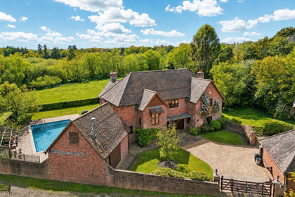 4.5 acres of House with Land for sale in Lyndhurst