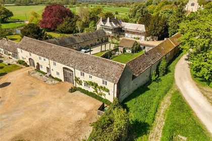 Barn Conversion for sale in Fotheringhay