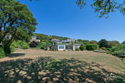 1.3 acres of House with Land for sale in Ventnor