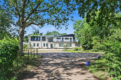 2.5 acres of House with Land for sale in Hockering