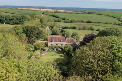 4 acres of Farmhouse for sale in Owermoigne