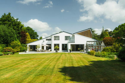 1.5 acres of Country Home for sale in West Hill