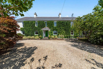 6 acres of House with Land for sale in Bedwas, Trethomas and Machen