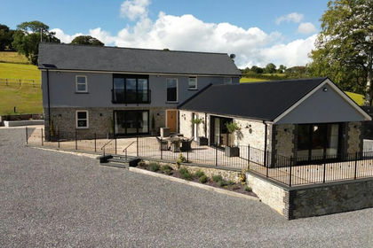 25.7 acres of Agricultural Land for sale in Llanycrwys