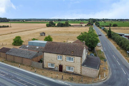 3.2 acres of Cottage for sale in Northwold