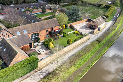 Land for sale in Fisherwick