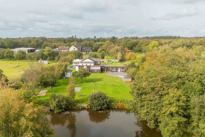 9 acres of Smallholding for sale in Lampeter