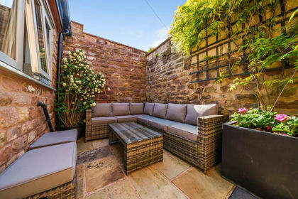 Barn Conversion for sale in Aston cum Aughton