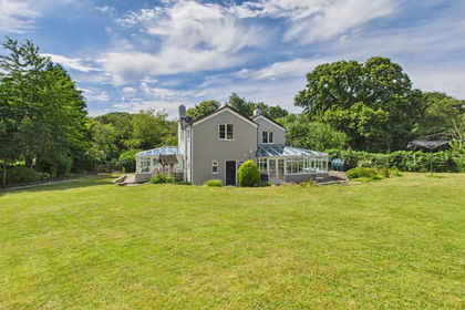 1.3 acres of Cottage for sale in Ruardean