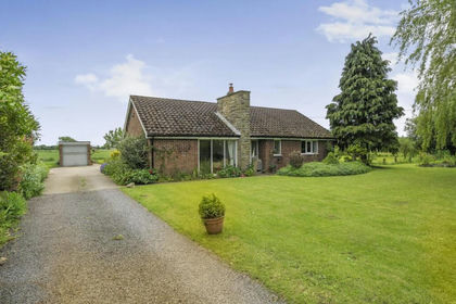 4 acres of Smallholding for sale in Cawood
