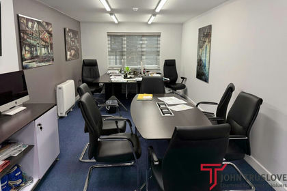 Warehouse for sale in Birmingham Hall Green and Moseley