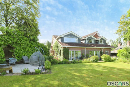 1 acre of House with Land for sale in Brantingham