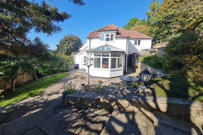 1.5 acres of House with Land for sale in Fownhope