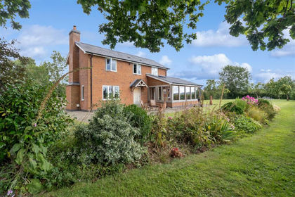 2 acres of House with Land for sale in Leominster