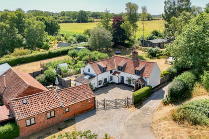 1.3 acres of House with Land for sale in Stibbard