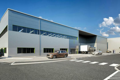 Warehouse for sale in Dagenham and Rainham