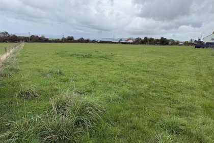 2.9 acres of Pasture for sale in Llanrhian