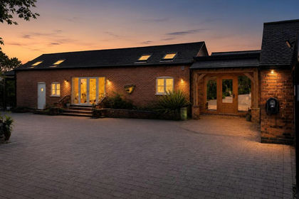 3 acres of Smallholding for sale in Markfield