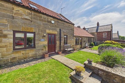 Barn Conversion for sale in Hinderwell