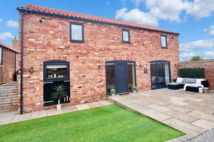 Barn Conversion for sale in Haxey