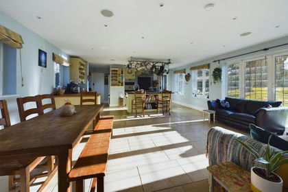 1 acre of Country Home for sale in Bledlow-cum-Saunderton