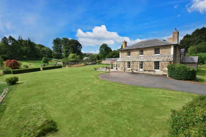 20 acres of Country Home for sale in Huntington