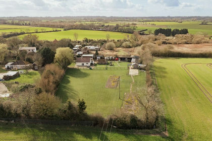 1.7 acres of Land for sale in Beeston with Bittering