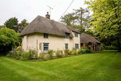 1 acre of House with Land for sale in Burbage
