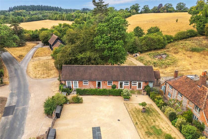 Barn Conversion for sale in Harpsden