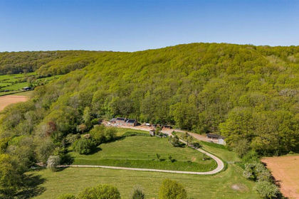 3 acres of Cottage for sale in Wellington