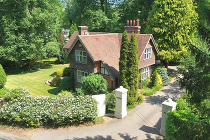 1.5 acres of House with Land for sale in Bolney