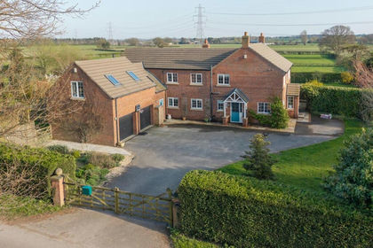1.5 acres of House with Land for sale in Huby