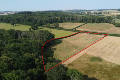 4.1 acres of Agricultural Land for sale in Great Bedwyn