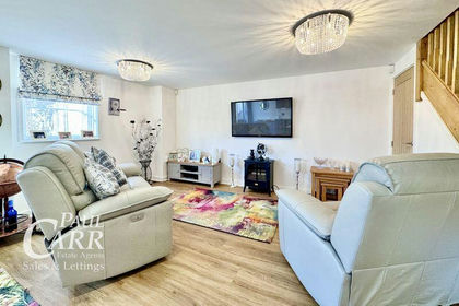 Land for sale in Hints