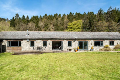 Barn Conversion for sale in Pontarfynach