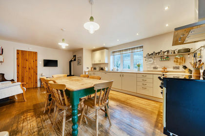 4 acres of Cottage for sale in Oswestry Rural
