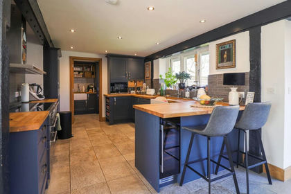 Land for sale in Milden