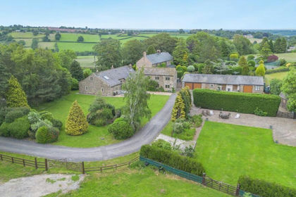 2 acres of Country Home for sale in North Rigton