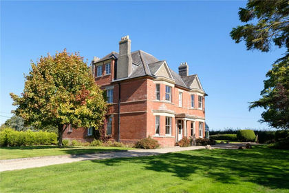 3 acres of Development Land for sale in Beer Hackett