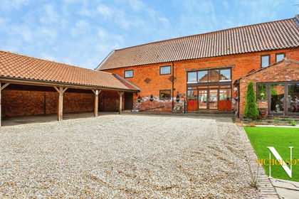 Barn Conversion for sale in South Leverton