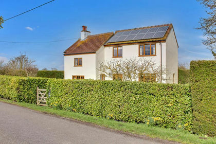 10 acres of Land for sale in Newton-in-the-Isle