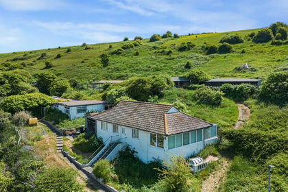6 acres of House with Land for sale in Brighton Kemptown and Peacehaven