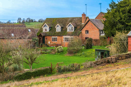 Land for sale in Ribbesford