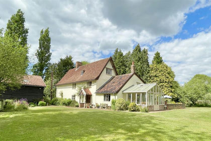 6.6 acres of House with Land for sale in Shelton and Hardwick