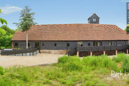 Barn Conversion for sale in Broxted