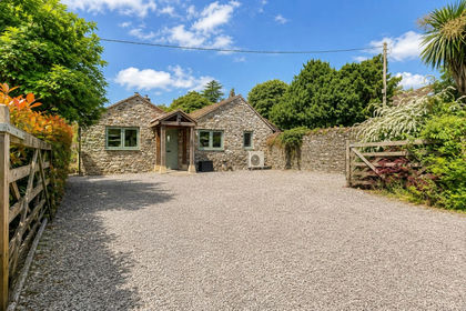 Barn Conversion for sale in Tytherington and Itchington