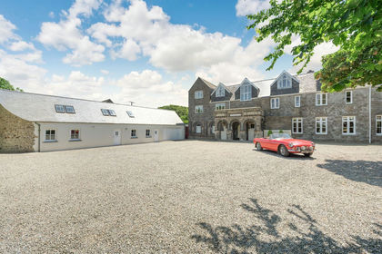 15 acres of Cottage for sale in Wales