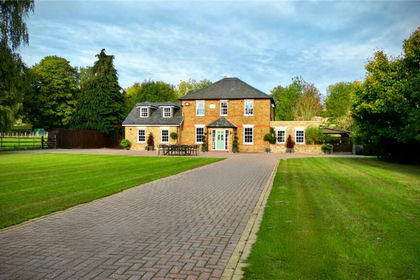 5.2 acres of Land for sale in Hartlip