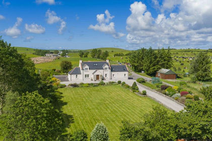 1.5 acres of House with Land for sale in Dumfries and Galloway